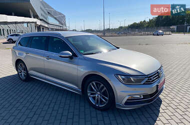 Універсал Volkswagen Passat 2015 в 