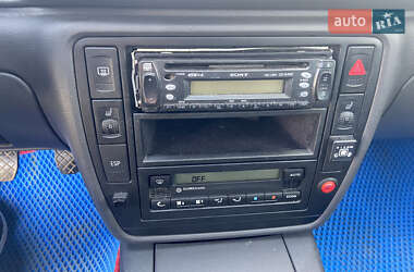 Универсал Volkswagen Passat 2005 в 