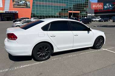 Седан Volkswagen Passat 2013 в 