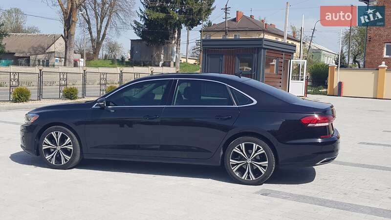 Седан Volkswagen Passat 2021 в Городке