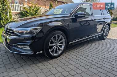 Універсал Volkswagen Passat 2020 в Луцьку