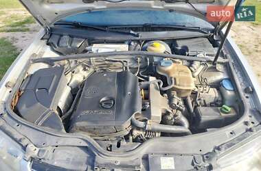 Седан Volkswagen Passat 1999 в 