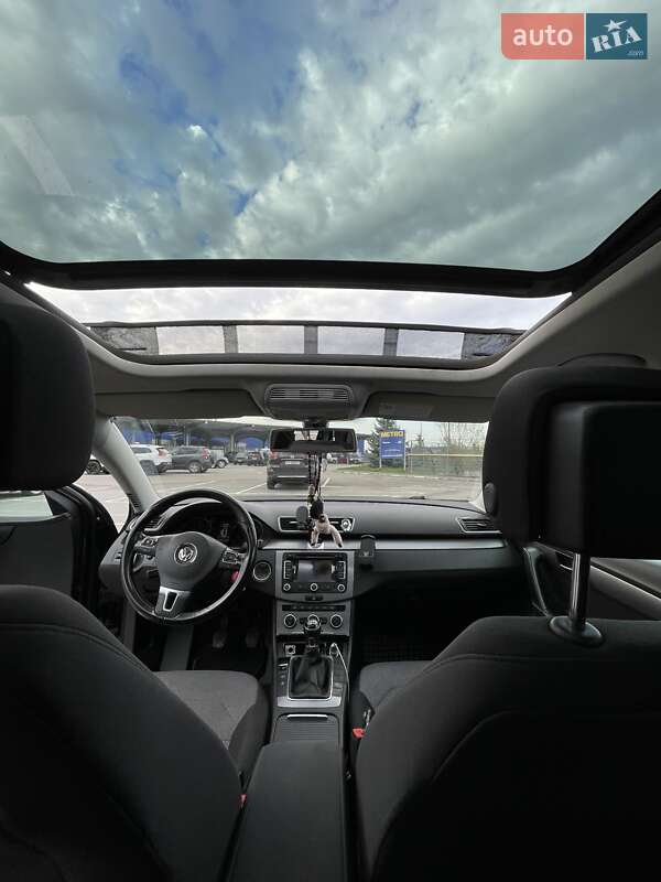 Универсал Volkswagen Passat 2012 в Ивано-Франковске фото 20 Универсал Volkswagen Passat 2012 в Ивано-Франковске