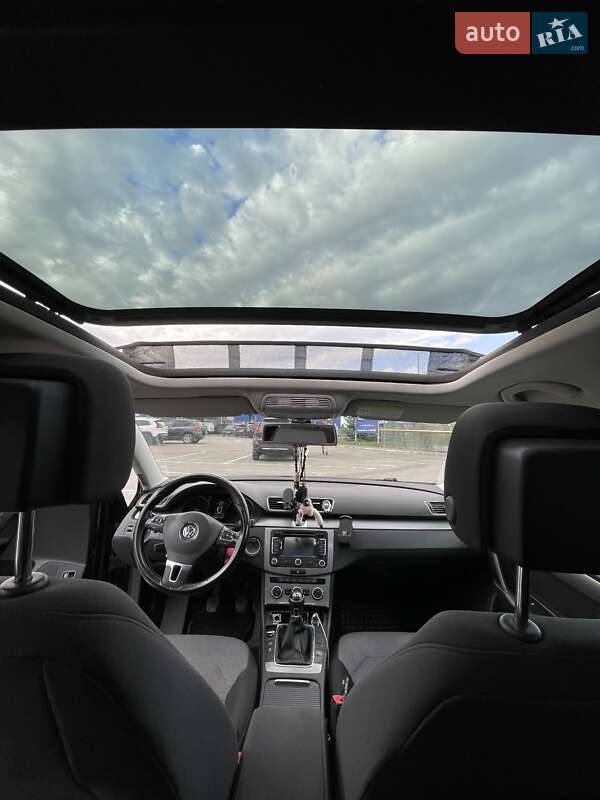 Универсал Volkswagen Passat 2012 в Ивано-Франковске фото 21 Универсал Volkswagen Passat 2012 в Ивано-Франковске