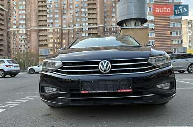 Универсал Volkswagen Passat 2019 в 