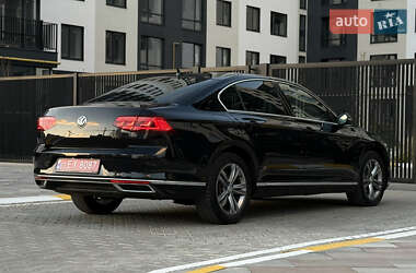 Седан Volkswagen Passat 2020 в 
