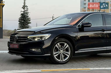 Седан Volkswagen Passat 2020 в 