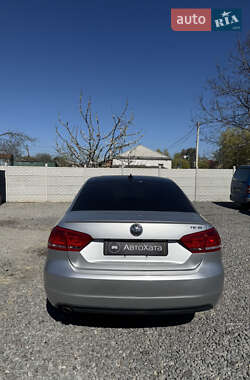 Седан Volkswagen Passat 2015 в 
