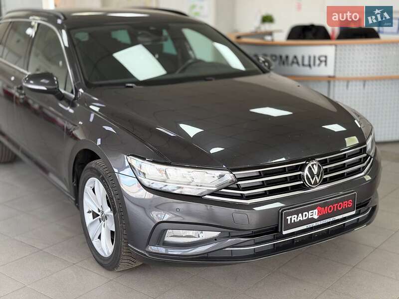 Універсал Volkswagen Passat 2020 в Києві