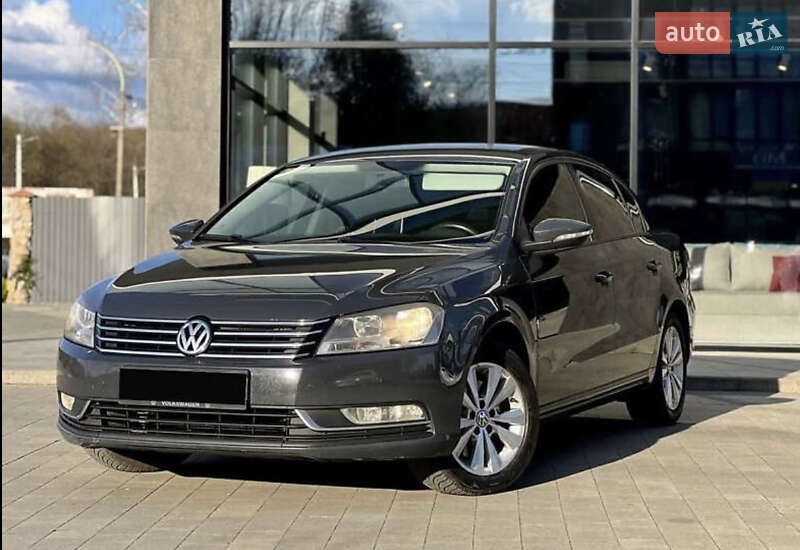 Volkswagen Passat 2011