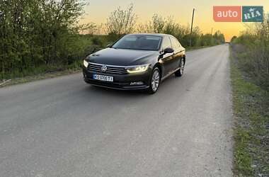 Седан Volkswagen Passat 2018 в 