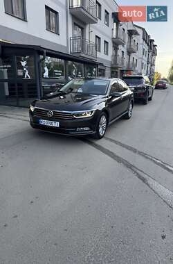 Седан Volkswagen Passat 2018 в 