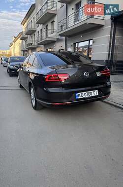 Седан Volkswagen Passat 2018 в 