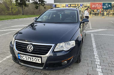 Універсал Volkswagen Passat 2007 в Старому Самборі