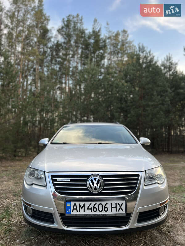 Универсал Volkswagen Passat 2008 в Киеве