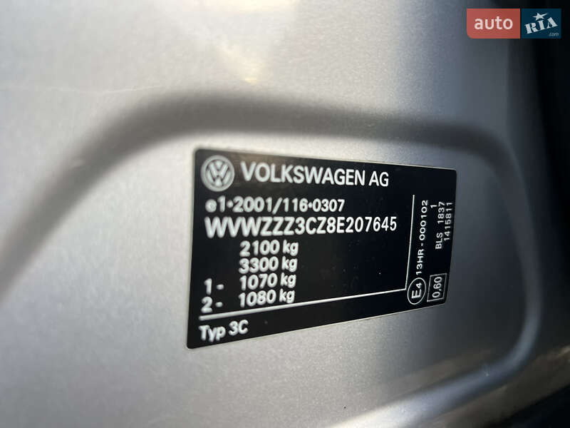 Универсал Volkswagen Passat 2008 в Киеве