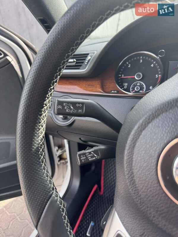 Седан Volkswagen Passat 2013 в Сновську