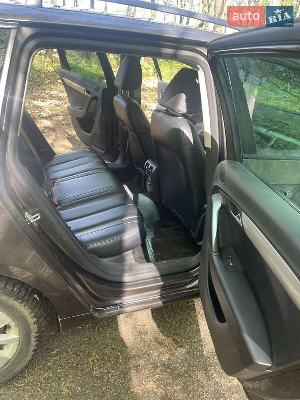 Универсал Volkswagen Passat 2012 в Ивано-Франковске