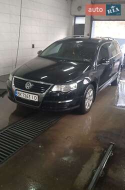 Універсал Volkswagen Passat 2009 в 