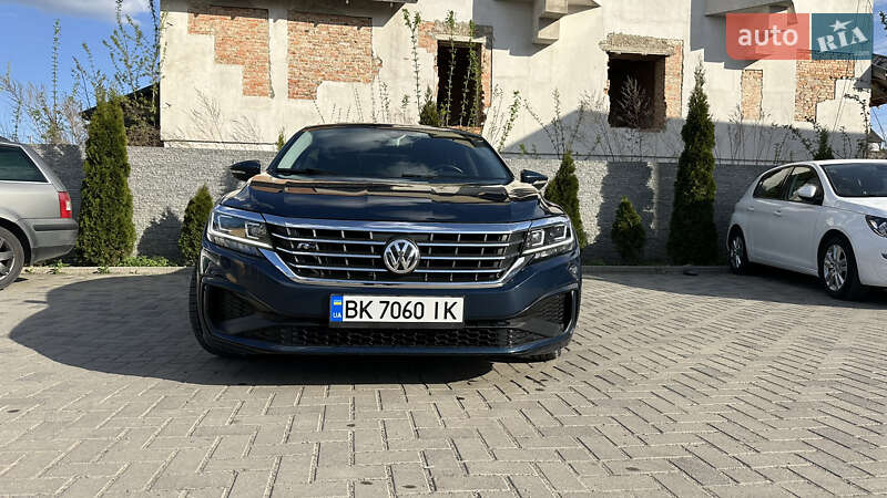 Volkswagen Passat 2020