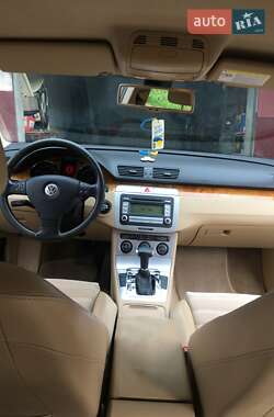 Седан Volkswagen Passat 2006 в 