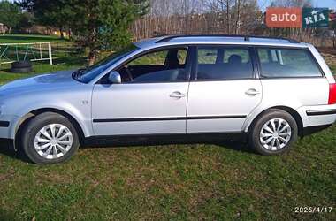 Универсал Volkswagen Passat 2000 в 