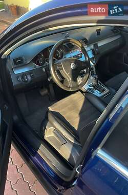 Універсал Volkswagen Passat 2008 в 