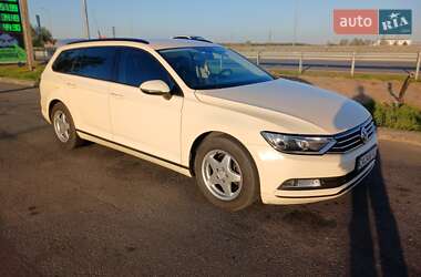 Универсал Volkswagen Passat 2016 в 