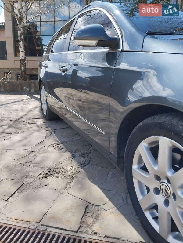 Універсал Volkswagen Passat 2009 в Стрию