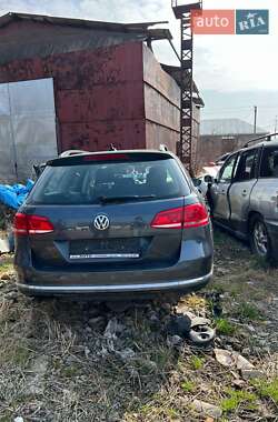 Универсал Volkswagen Passat 2011 в 