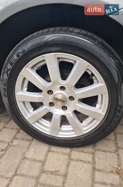 Седан Volkswagen Passat 2003 в 