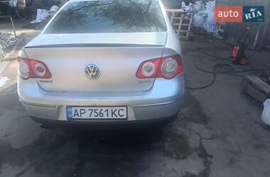 Седан Volkswagen Passat 2006 в Днепре