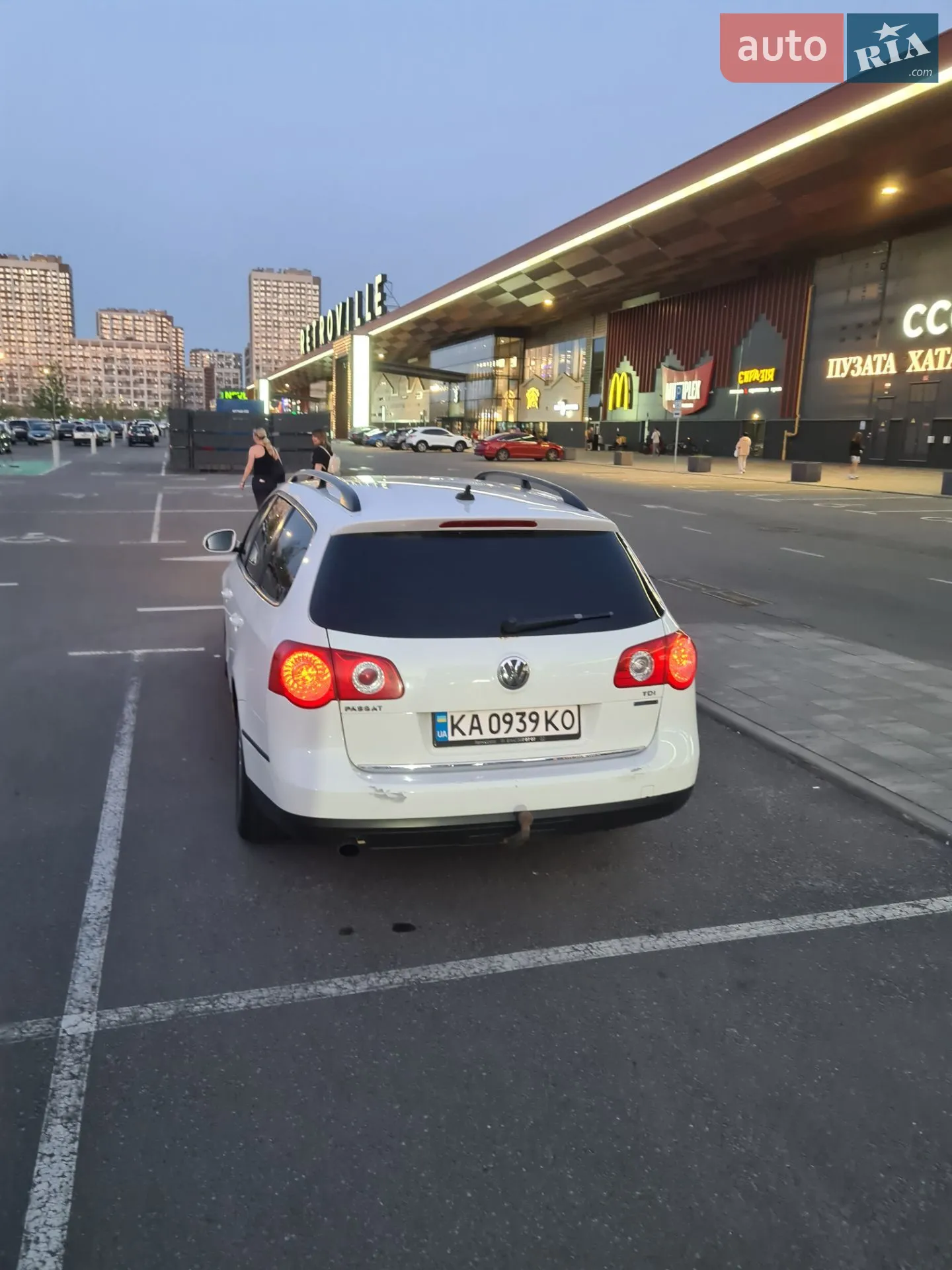 2010 Volkswagen Passat - мініатюра 8