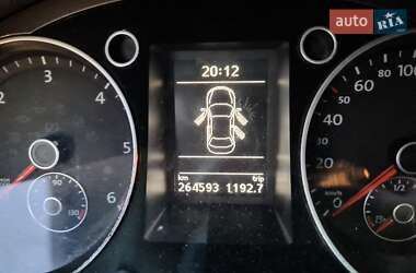 Универсал Volkswagen Passat 2010 в 