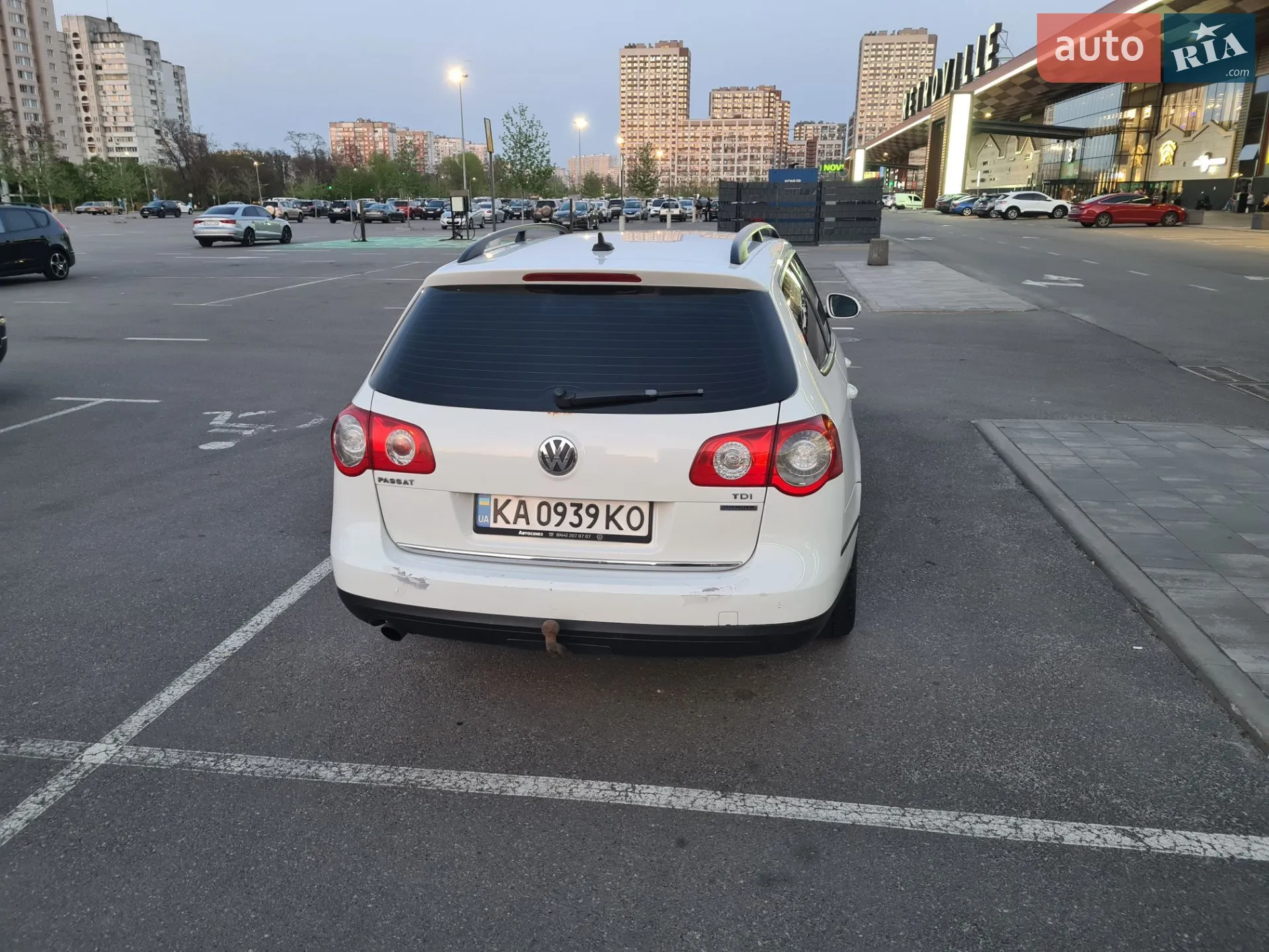 2010 Volkswagen Passat - мініатюра 22