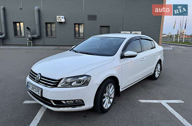 Седан Volkswagen Passat 2011 в 