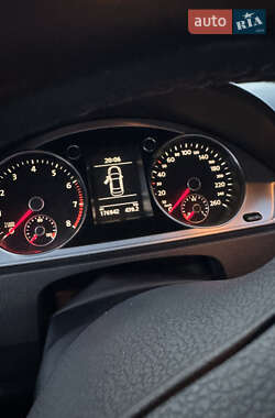 Седан Volkswagen Passat 2011 в 
