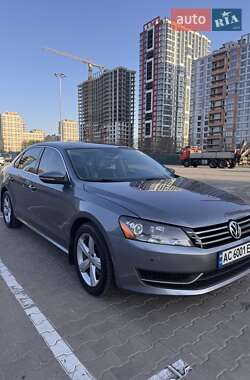 Седан Volkswagen Passat 2012 в 