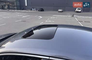 Седан Volkswagen Passat 2012 в 