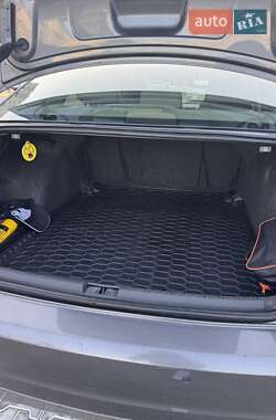 Седан Volkswagen Passat 2012 в 