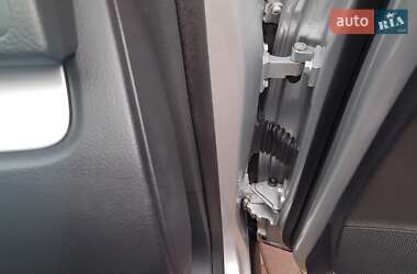 Універсал Volkswagen Passat 2010 в 