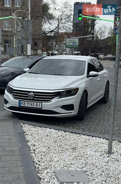 Седан Volkswagen Passat 2020 в 