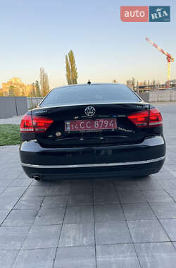Седан Volkswagen Passat 2014 в 