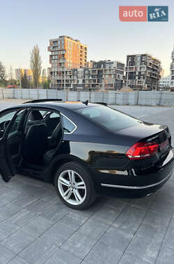 Седан Volkswagen Passat 2014 в 