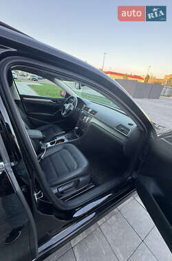 Седан Volkswagen Passat 2014 в 