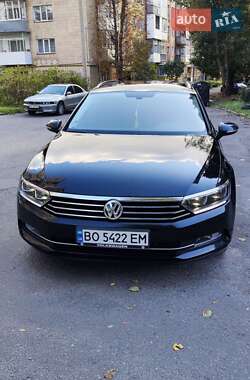 Универсал Volkswagen Passat 2015 в 