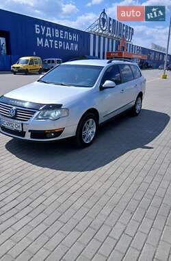Универсал Volkswagen Passat 2005 в 