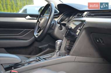 Седан Volkswagen Passat 2020 в 