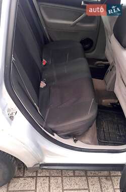 Седан Volkswagen Passat 2002 в 