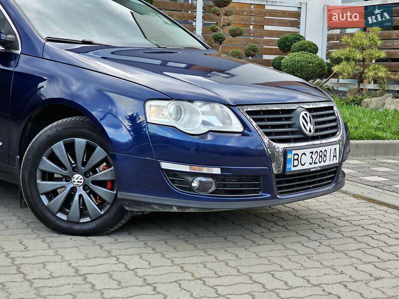 Универсал Volkswagen Passat 2009 в Стрые